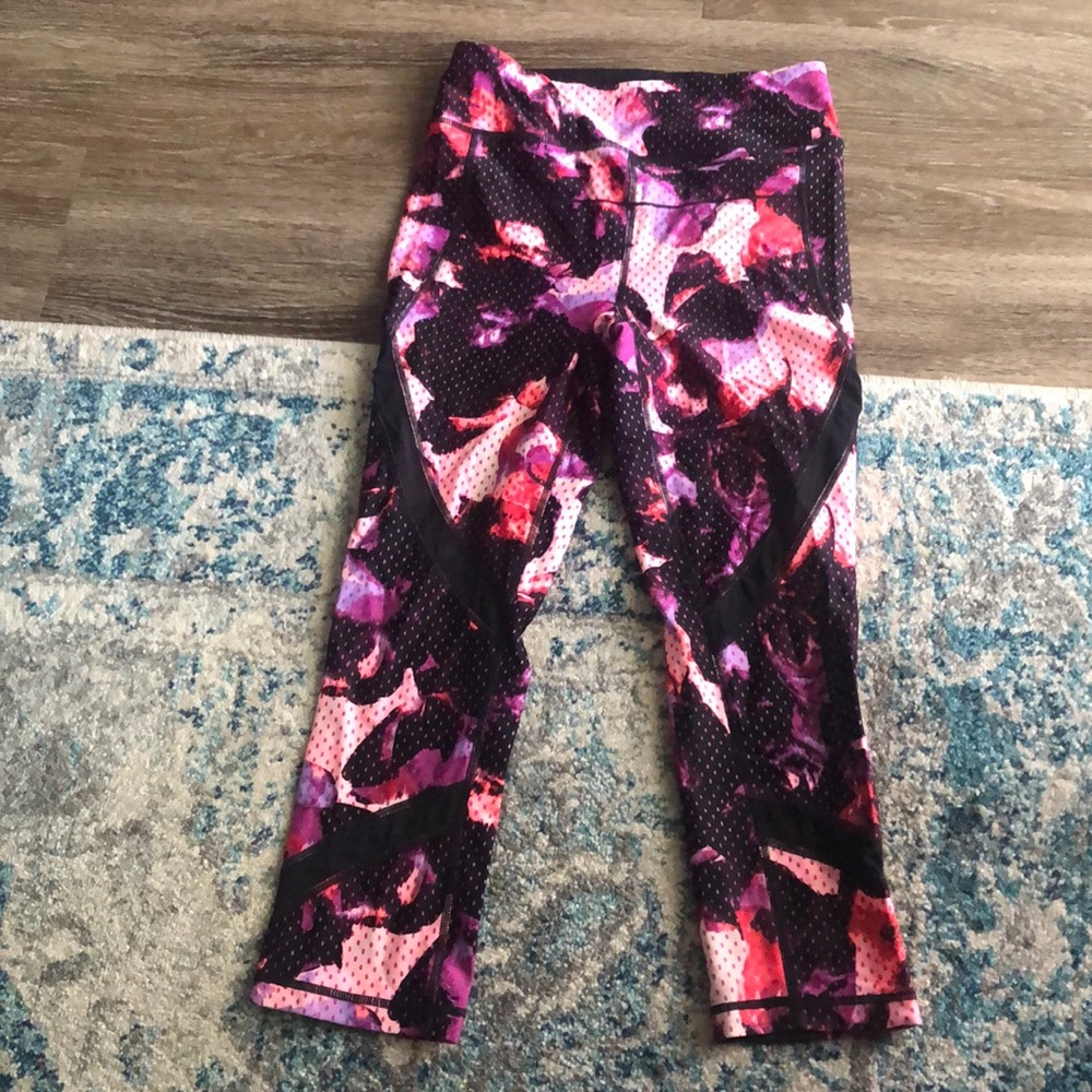Calvin Klein performance capris